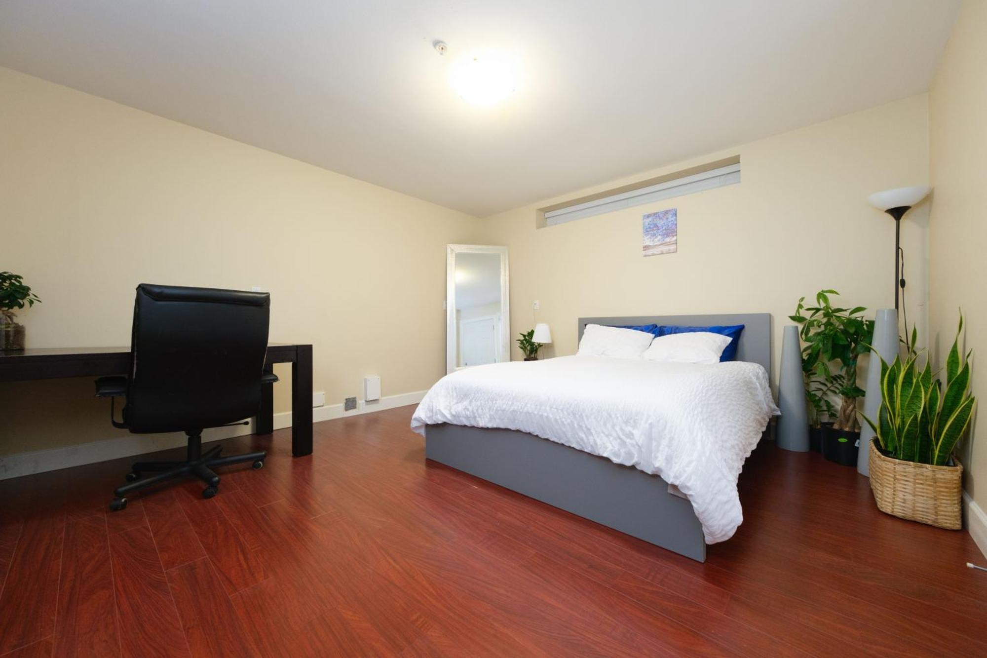 Cambie & 61St Ave Homestay Vancouver Eksteriør billede